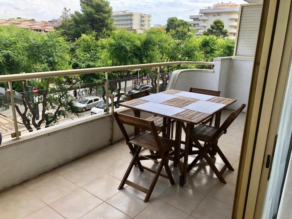Apartamento Centrico Con Piscina サロウ エクステリア 写真